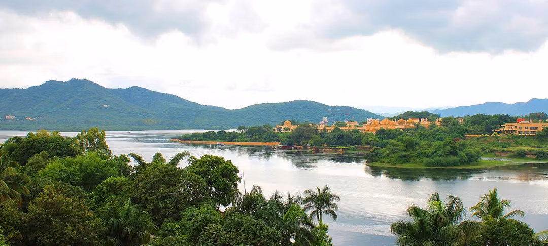 Cover image for 13 places to visit in Rajasthan to make the most of monsoon